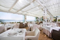 Besaya Beach offers a unique dining experience